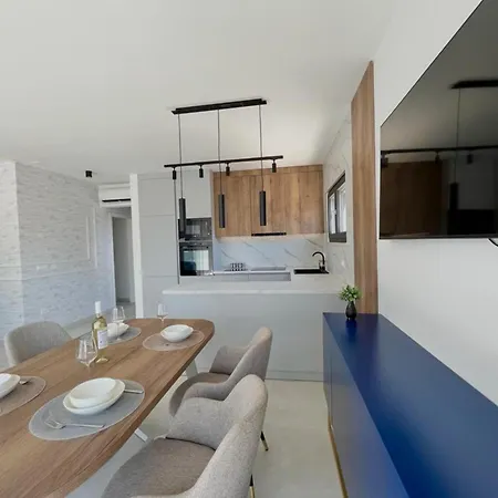 Zados Luxury 아파트