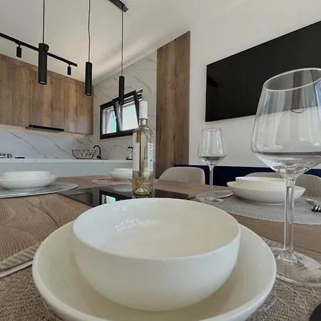 아파트 Zados Luxury Kožino