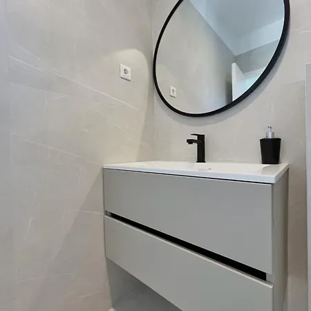 Zados Luxury 아파트