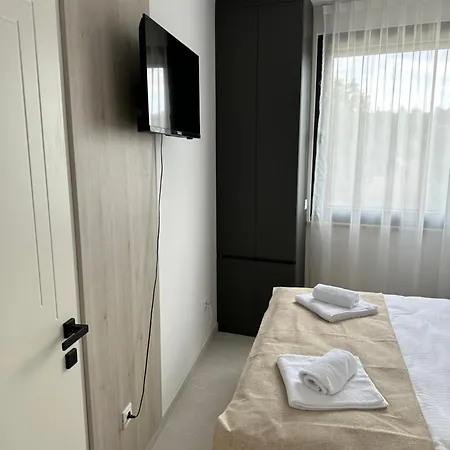 Zados Luxury