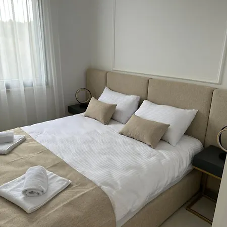 Zados Luxury *
