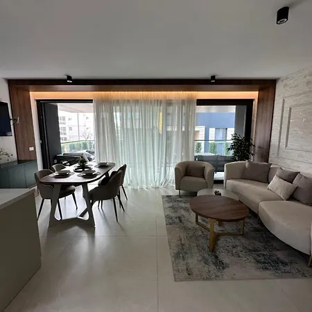 Zados Luxury 아파트